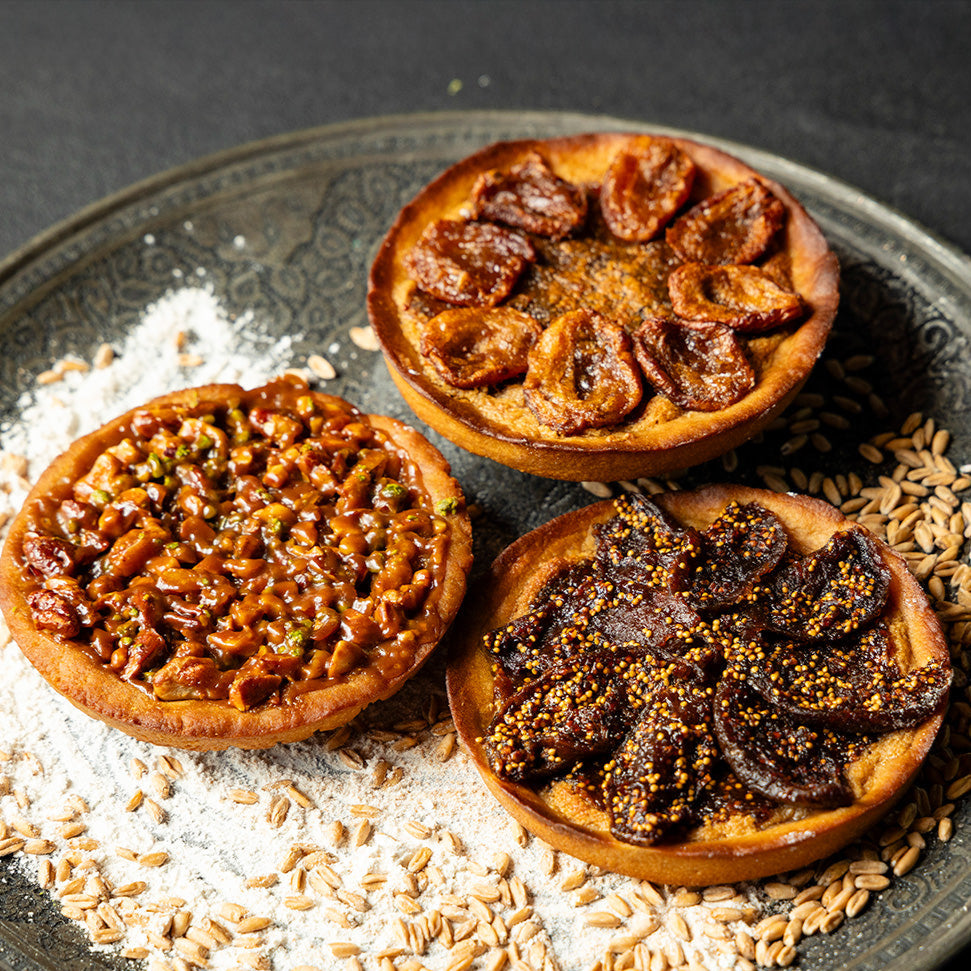 スタバ、いちごの果肉・ジュレ・種を使ったドリンク「THE苺フラペチーノ」4月9日発売、「ストロベリータルト」「ストロベリードーナツ」も食品産業新聞社ニュースWEB