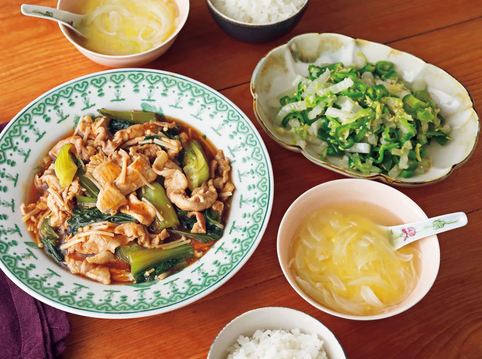 副菜に☆チンゲン菜と卵とトマトのオイスター炒め