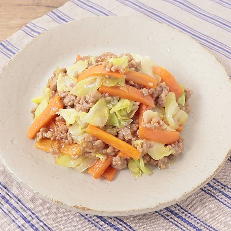 夏野菜と黒酢を使った野菜炒めレシピ甘酸っぱくて美味しい