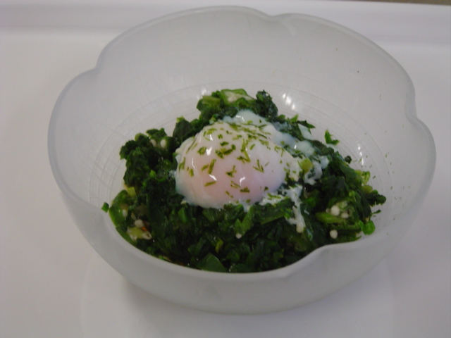 和風だしで作る、モロヘイヤの卵とじスープレシピ栄養満点