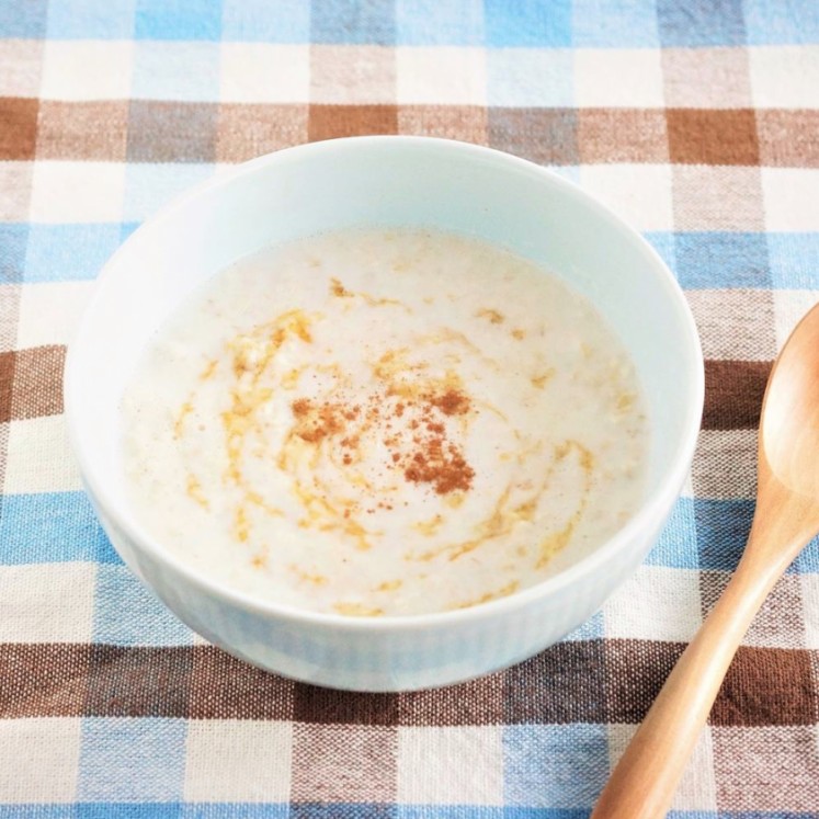 オートミール粥のチキンサラダプレート ダイエットに