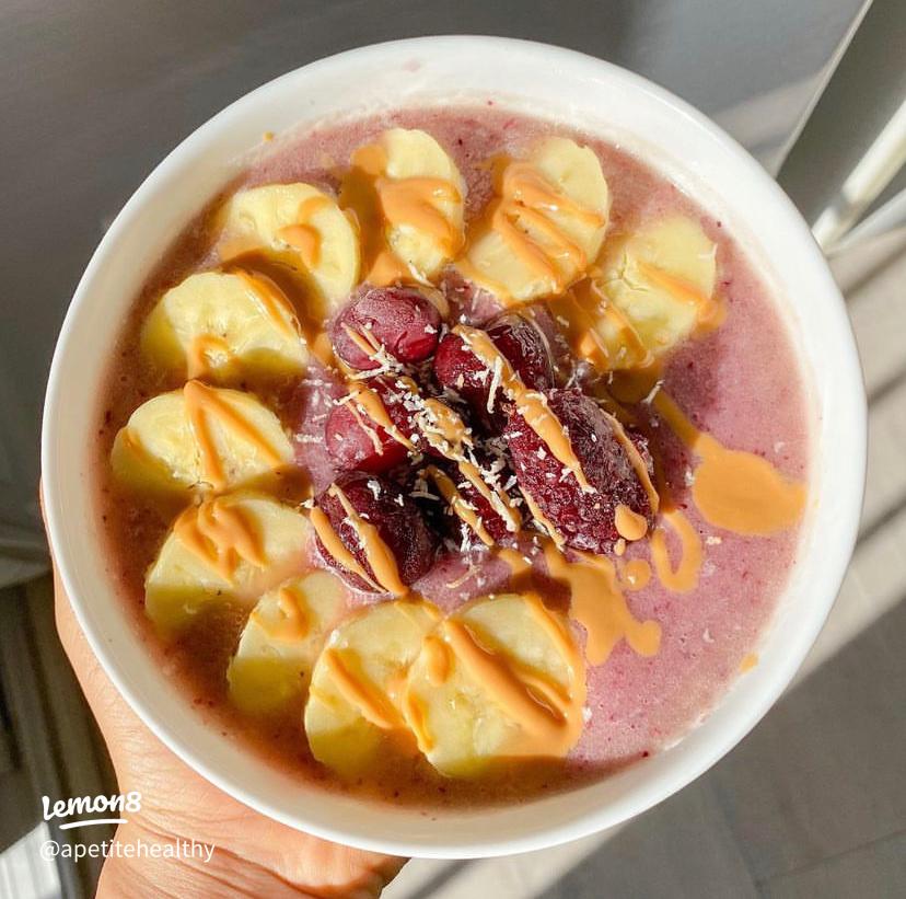 まったり濃厚！キウイとアボカドのスムージーボウルの作り方