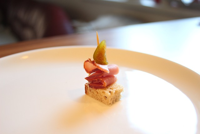 アミューズブーシュ - Wikipedia