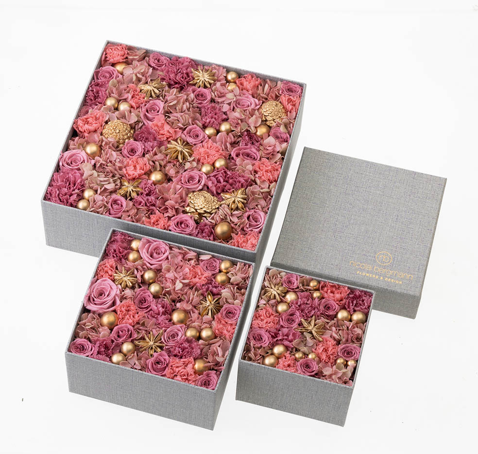 ニコライ バーグマン“母の日限定”フラワーボックス、ピンク×ワインレッドの薔薇やカーネーション - ファッションプレス