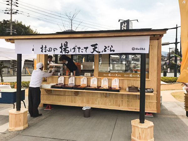 福岡で注目の屋台グルメ！せいろ蒸し料理専門のオシャレな屋台「HEROs 屋台 蒸上」ことりっぷ