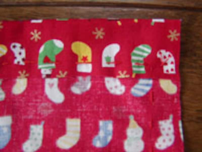 紙コップでクリスマスブーツを作る②:クリスマス工作 – もぽにゃのらぼらとり