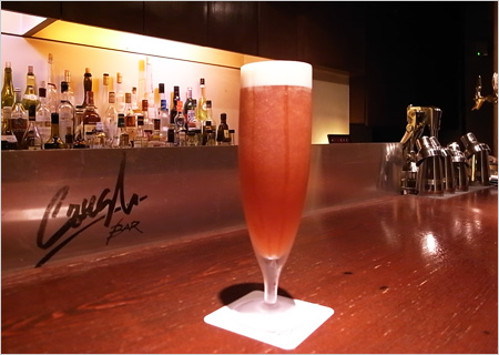 簡単！ トマトジュースを使用したカクテル10選とアレンジGlass Fizz グラスフィズ