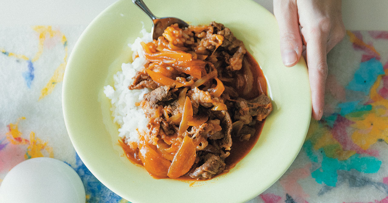 長谷川あかりさんの整う乾物レシピ。ザクザク食感がたまらない「切干大根とアミえびの春巻き」マキアオンライン美容雑誌『MAQUIA マキア 』公式ビューティサイト