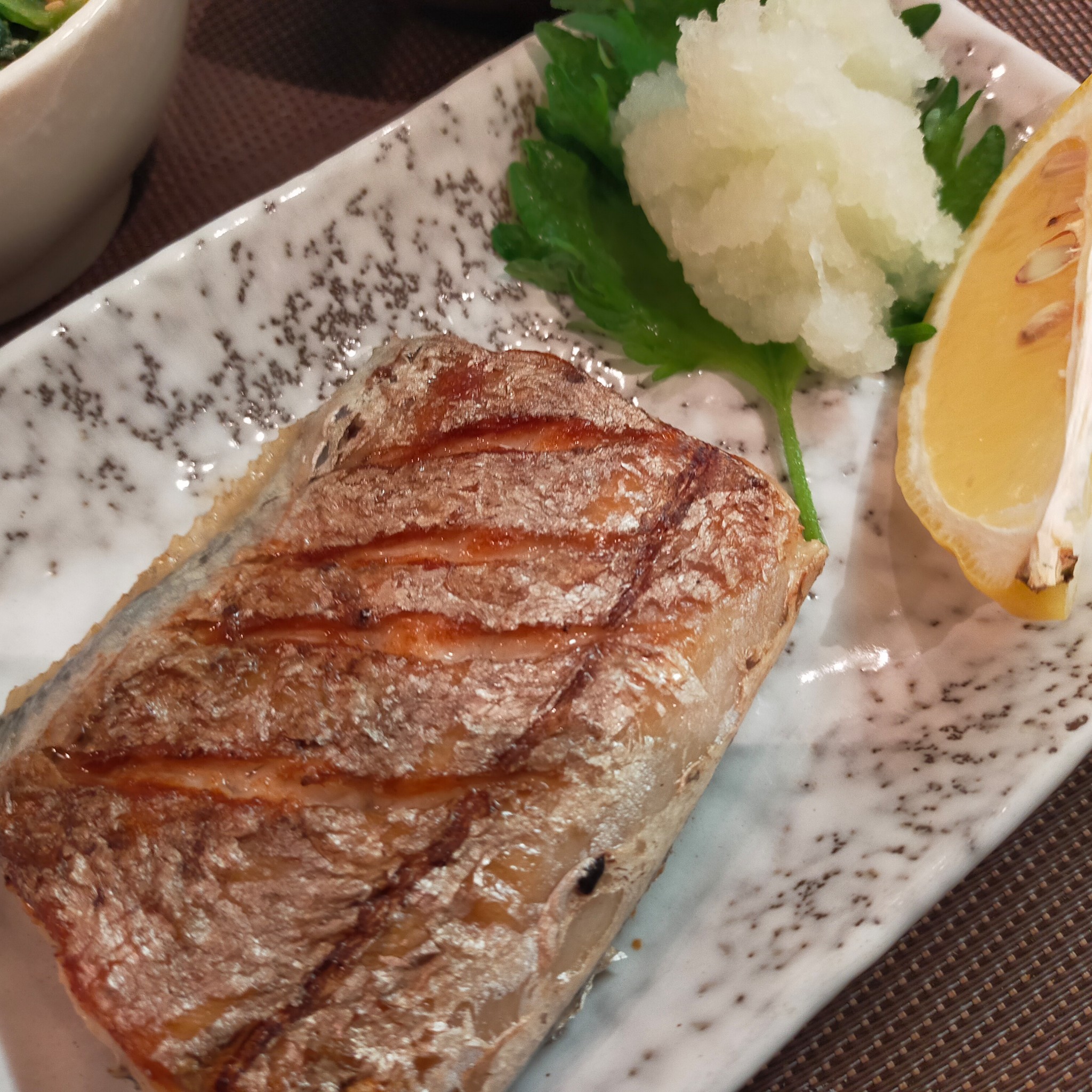 太刀魚の塩焼きをたべました～ 蓋がしまらん: うさぎ食堂へようこそ Powered by ライブドアブログ