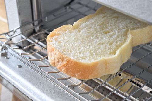 そのままトースターで焼くだけ！冷凍ピザトースト 基本