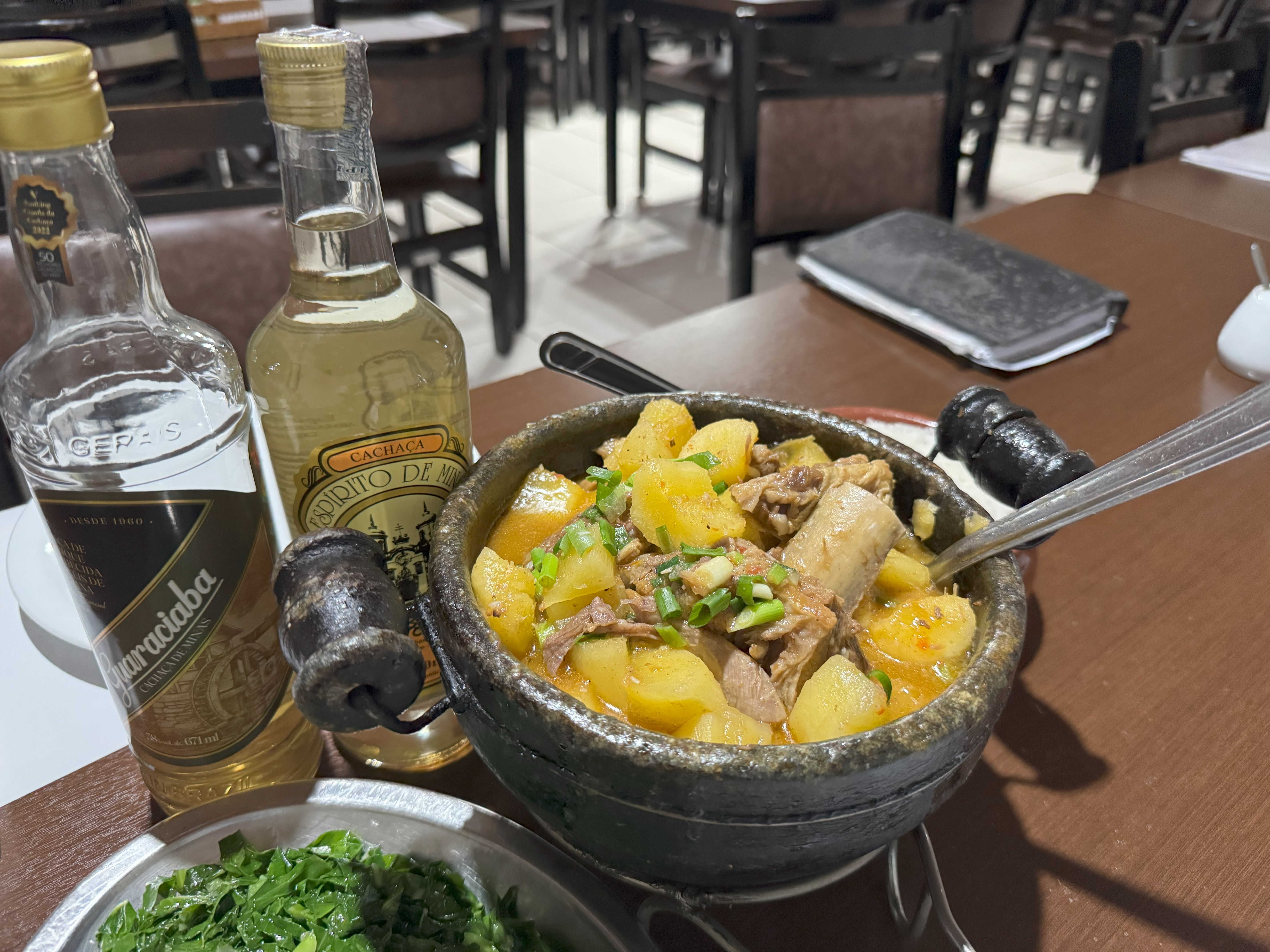 ブラジルのスナック、ミナスジェライス州の伝統的なチーズパン-pao De Queijoの写真素材・画像素材 Image 150529713