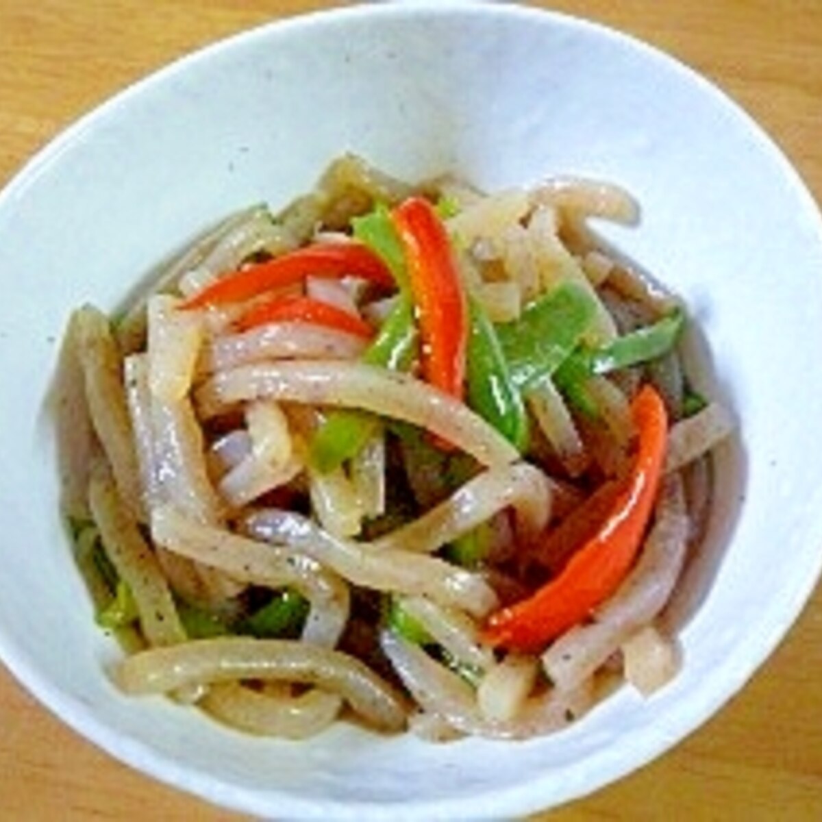 ビーツと豚肉のボルシチ風スープ