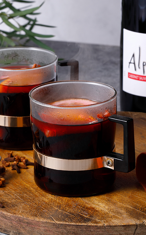 陽気な気分になっちゃう爽快カクテル!-家飲み新聞 おうち時間を家飲みでもっと豊かにカクラボ