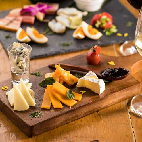 チーズ盛り合わせ」居酒屋 キノエ きのえ のメニュー居酒屋