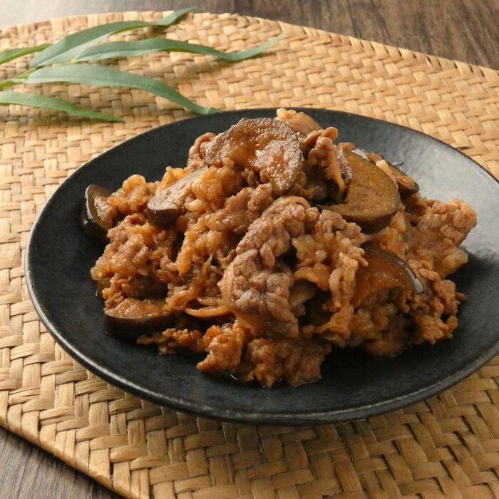 下味冷凍で野菜が即しんなり！「牛すき煮」の作り方 - macaroni