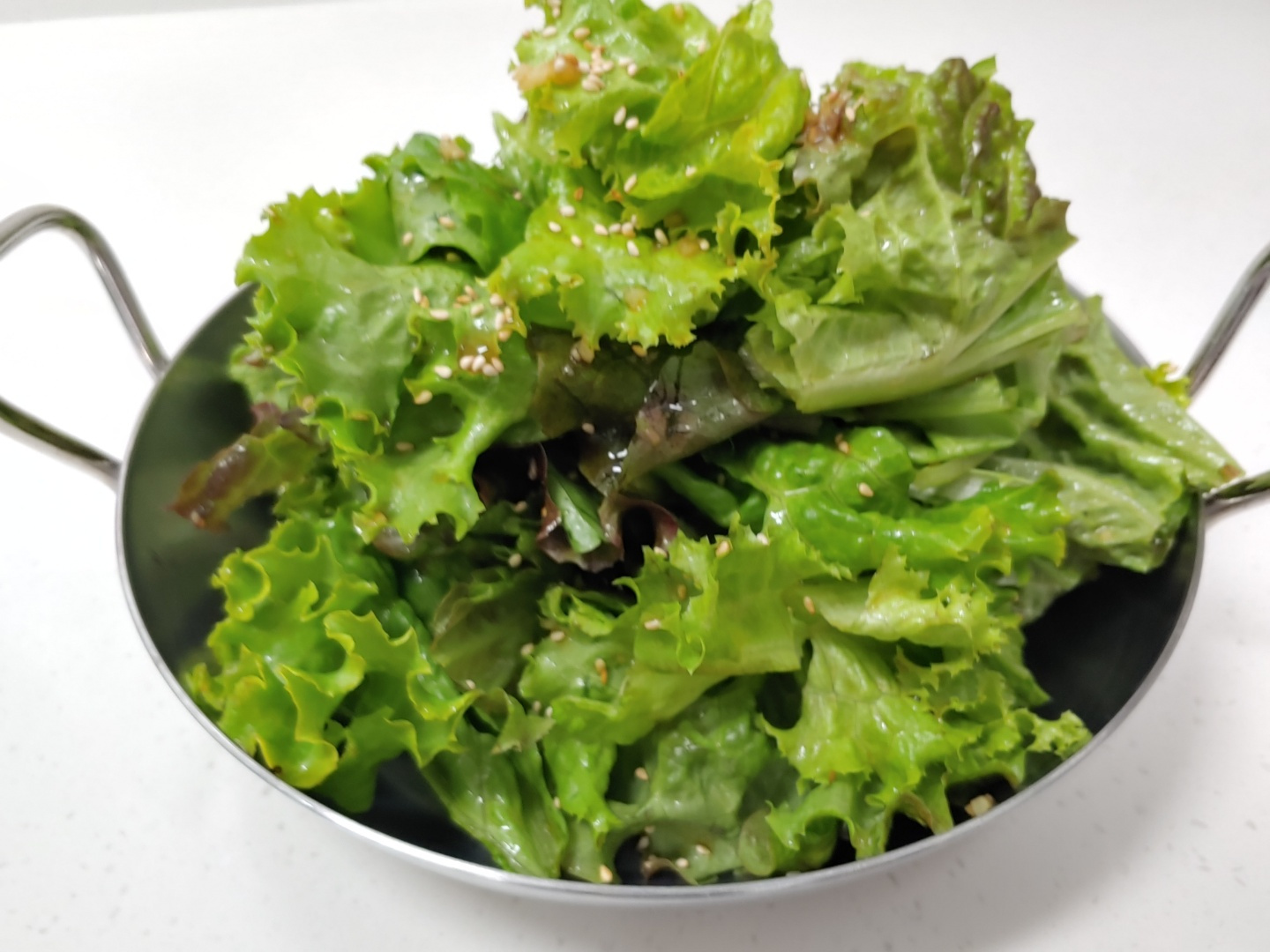 基本からアレンジまで!思わずつくりたくなる「サンチュサラダ」のレシピ集クックパッド