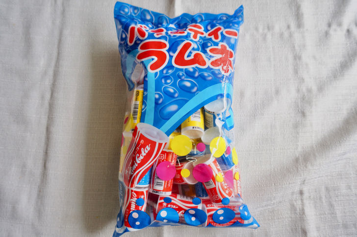 コストコ ドリンクアップ アソートグミ ハード系グミ！コーラーとラムネのドリンク味のグミ！各5袋入りのセット