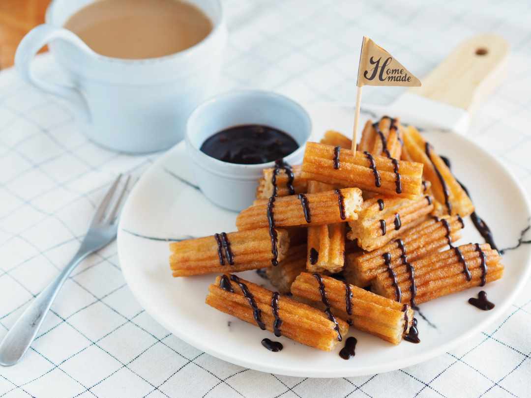 業務スーパー 500g入りで159円はお得すぎる〜！ディズニーランドみたいな「ご褒美スイーツ」鬼コスパすぎて笑った！ 実食レビュー