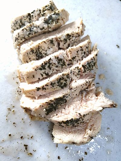 鶏むね肉のジップロックで簡単サラダチキン