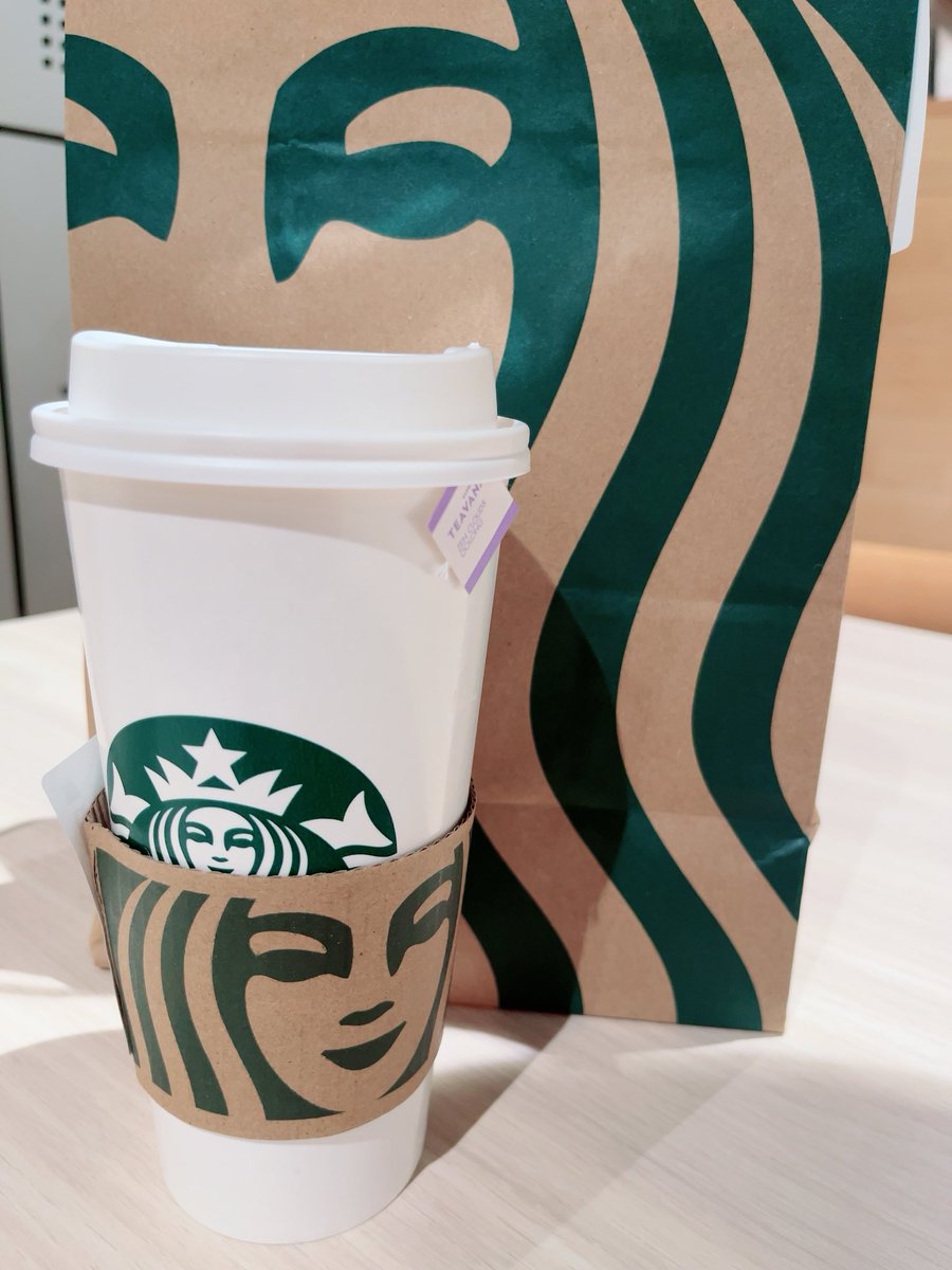 スタバ ゼンクラウドウーロンティーラテのカロリーとカスタマイズ！Tokyo Cafe