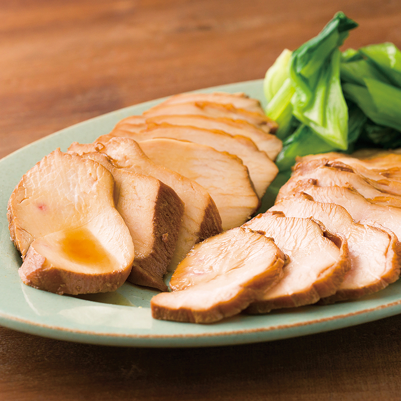 あまりにも美味しい鶏むね肉の醤油チャーシュー - 料理研究家リュウジのバズレシピ.com