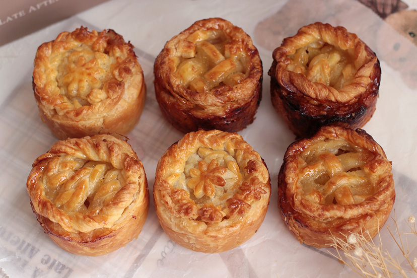 自由な形のアップル・タルト：超低脂肪・超低糖バージョンみんな愛しい馬の骨