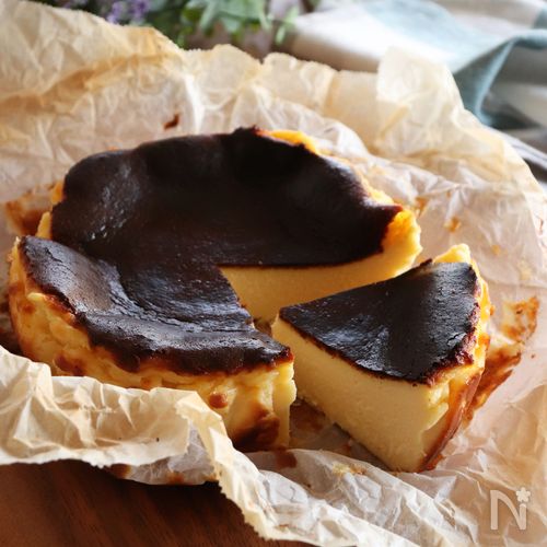 知ってしまったこの味!とろけるバスク風チーズケーキの作り方✴︎本場越えちゃったかも