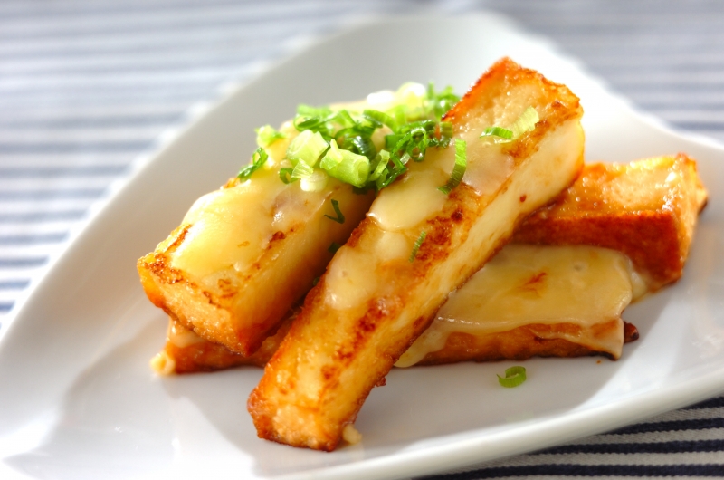 厚揚げのスタミナチーズ焼きレシピ