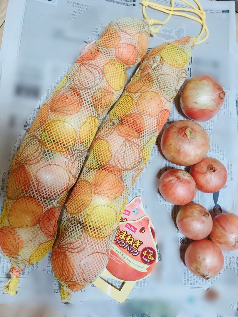 見つけたとき思わずカゴに入れた、DAISO ダイソー の「野菜保存容器 玉ねぎ型 」をご紹介します♪ 出典元📝https:4meee.com articles view 300435054yuuu100均プチプラコスパ100円ダイソーDAISOダイソー購入品ダイソー便利グッズ便利グッズ100均