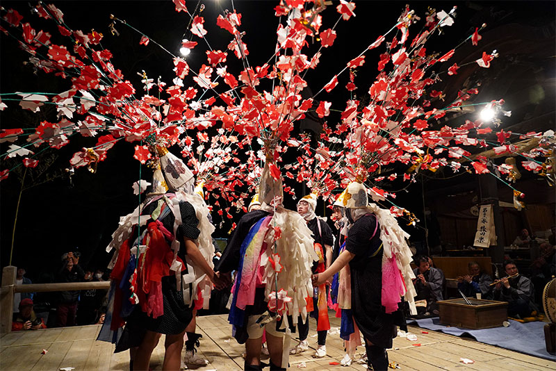 泣く子ほど丈夫に育つ「神ころがしの神事」〜東海一の荒まつり「焼津荒祭」 静岡・焼津市(LOOK) - goo ニュース