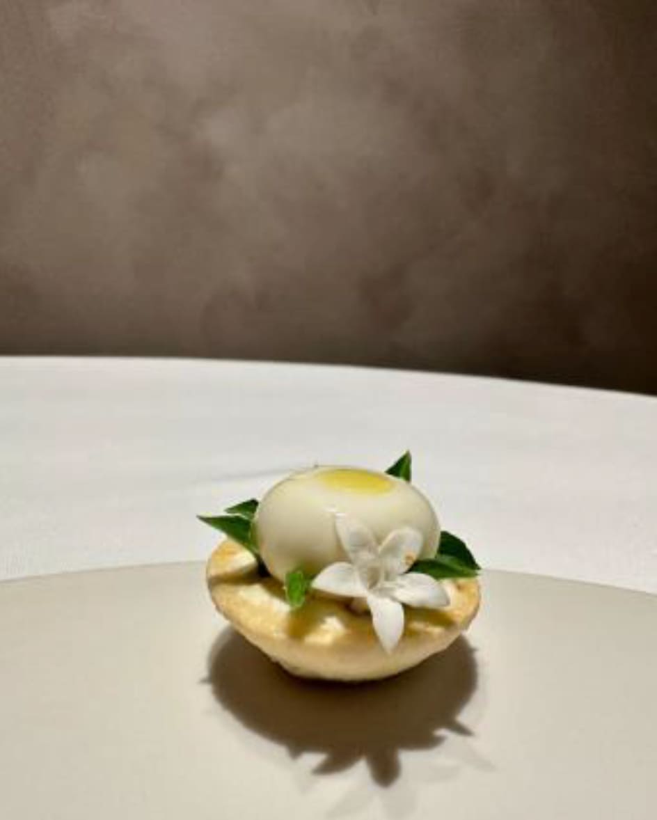 フレンチコース料理がはじまる前にひとくちのお楽しみをどうぞ。『アミューズブッシュ』 – フレンチレストラン シェムラ ブル・リス