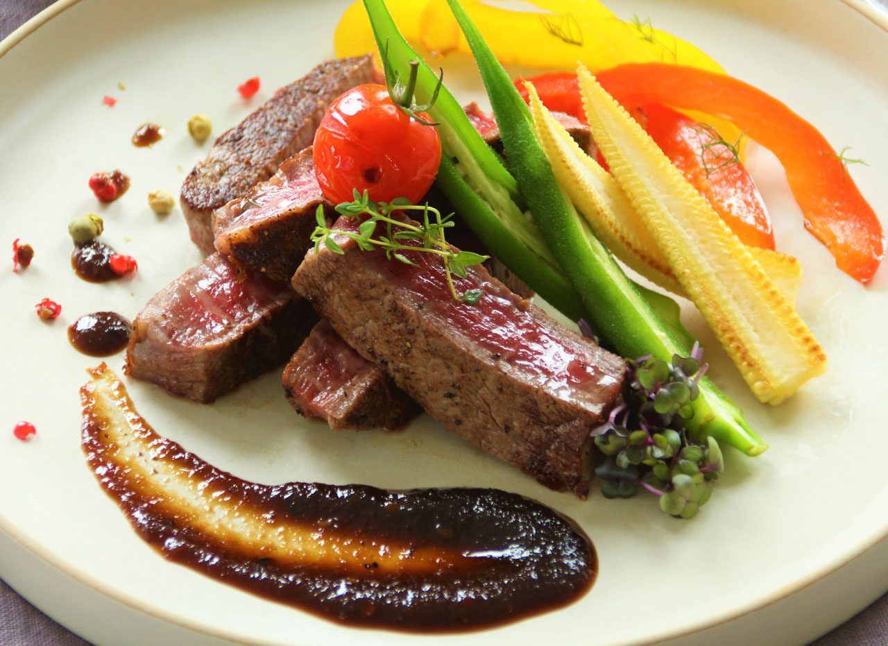 牛ステーキ 二代目ソース添えレシピ創味食品