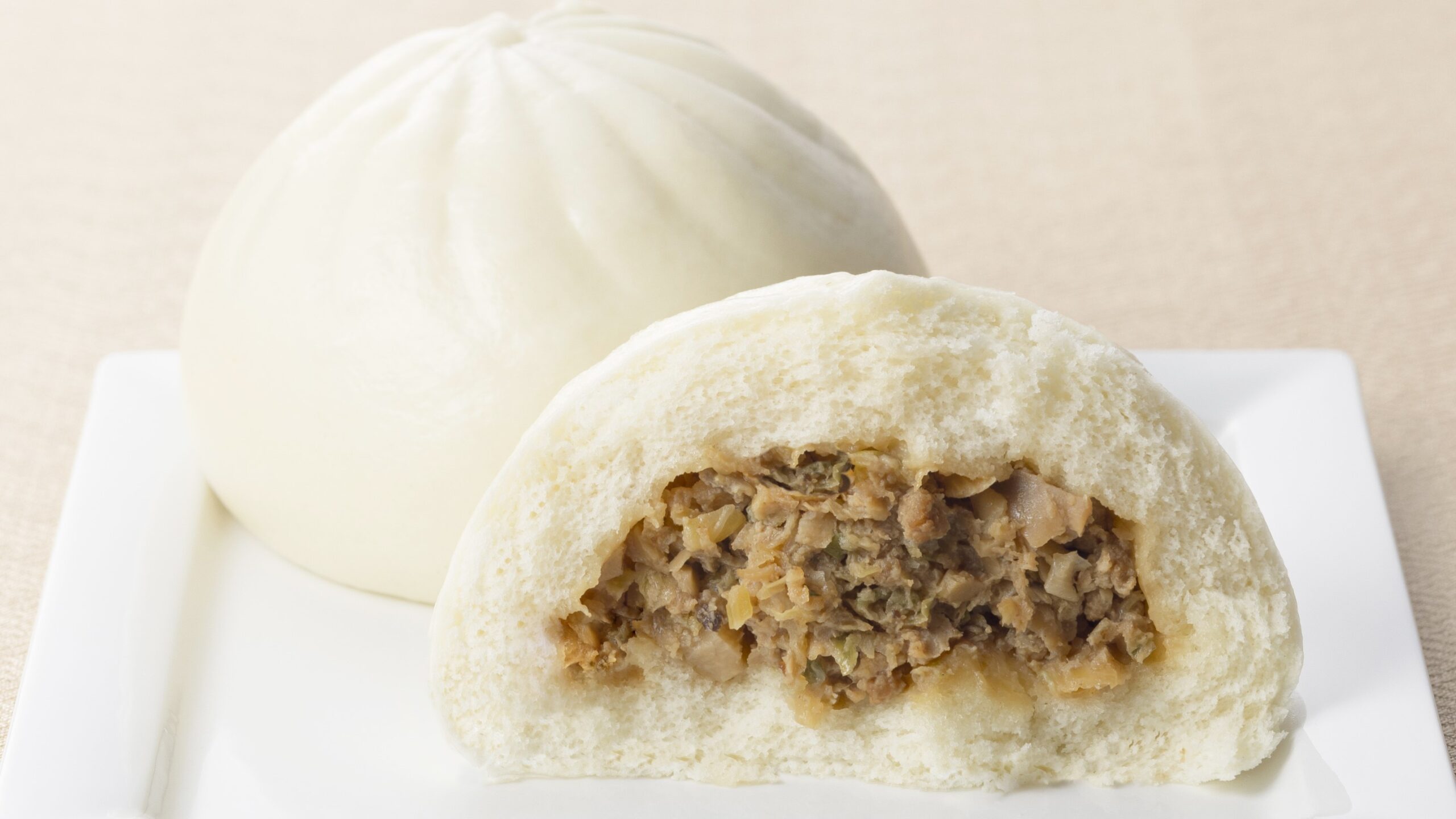 楽天市場 月餅 ミートパイ 肉月餅 4個入り 鮮肉月餅 肉 冷凍 電子レンジ 中華 飲茶 点心 おやつ ガチ中華 中華料理 総菜 ガチ中華 東京 池袋国内製造 永祥生煎館 中華総菜 お取り寄せグルメ えいしょうせいせんかん 中秋節 中秋月餅 : 池袋老舗・点心専門店永祥生煎館