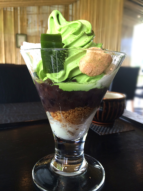 抹茶パフェは絶品だった！銀座シックスの和カフェ「中村藤吉本店」