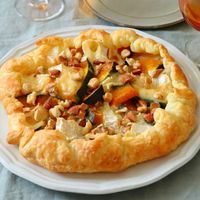 クリスマスケーキ ホットケーキミックスでタルト生地！レンジでカスタードクリーム！主婦が作る簡単フルーツタルト