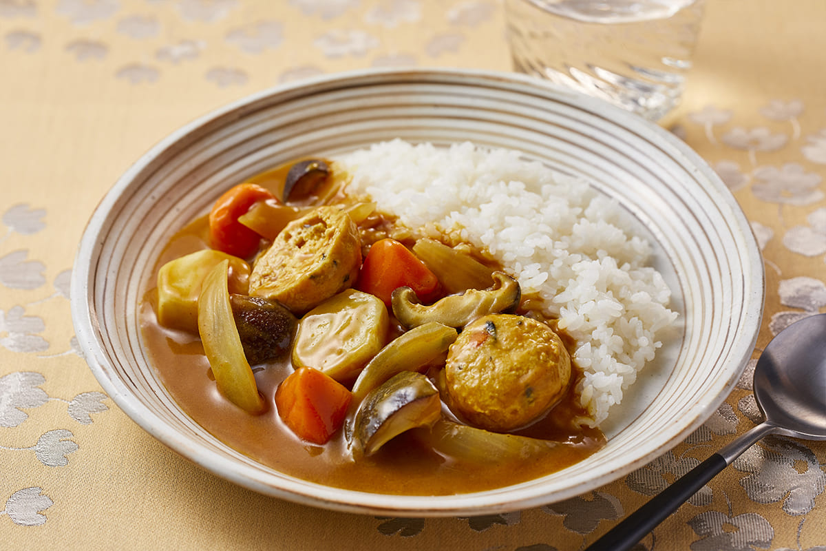 海老出汁の旨味が凝縮!食材を無駄にしないカレーの作り方。 - 料理王国