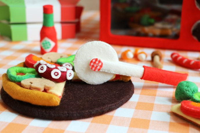 本格窯焼きピザセット 木製おままごと 木のおもちゃ 誕生日プレゼント クリスマスギフト ltw0007LittleBean丨海外子供服・おもちゃ ・育児用品のセレクトショップ