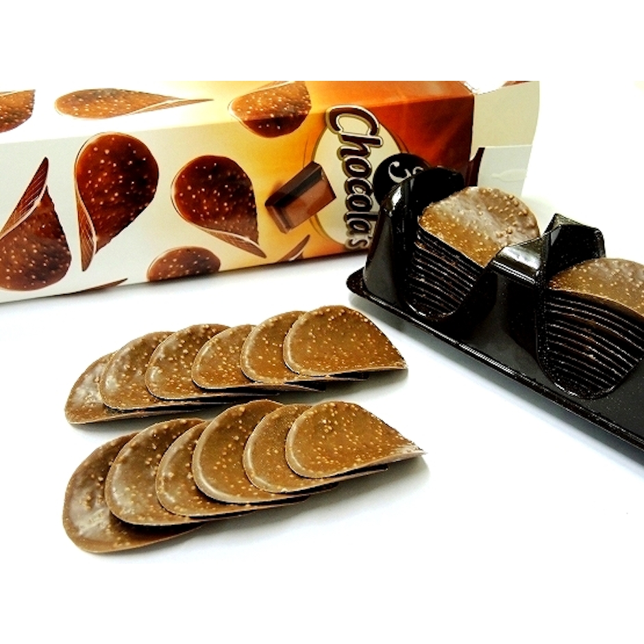 さまざまな丸い装飾されたお菓子で満たされた赤いチョコレートボックスイラスト素材透過、PNGフリー画像ダウンロード - Pngtree