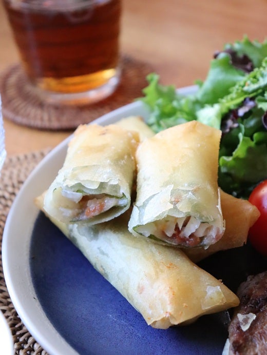 さけの春巻きの献立 副菜：レンジで簡単！海鮮風味の温野菜、汁物：うどとたけのこと白身魚のスープ 献立 ・メニュー 味の素パーク たべる楽しさを、もっと