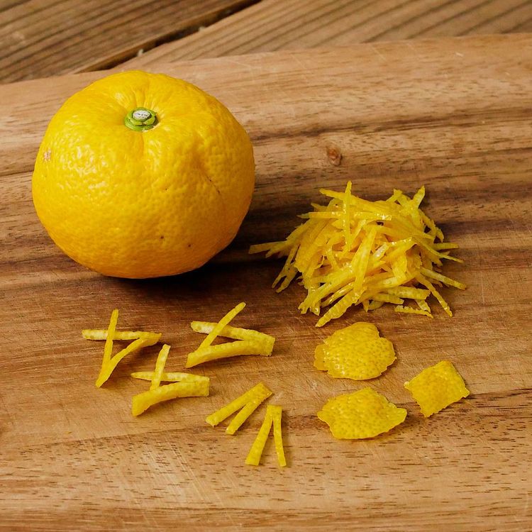 柚子切りそばの作り方 , 柚子切りそばはこのような流れでお作りします。, 柚子切りそばのご提供は,12月14日 土 、19日 木 、20日 金 、21日 土 , です。,大黒や 蕎麦 そば 手打ち蕎麦 うどん 老舗 富山県 富山市 富山グルメ 富山ランチ 富山蕎麦 麺スタグラム めんすたぐらむ 蕎麦好き 変わりそば 柚子切り 柚子