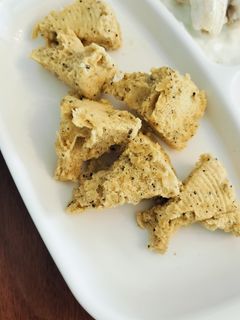 第一期アンバサダーさんレシピをご紹介‼︎ @saachan_b___ さん、ありがとうございます♪バナナときな粉の蒸しパン米粉の、お食事ほっとけーちを使うことで、モッチモチな仕上がりに♪ぜひお試しください♪2024年7月追記※本レシピの写真では、冷凍小分け