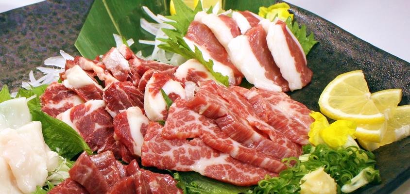 ねぎたっぷり ごま油香る馬刺し