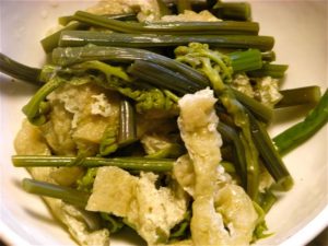 わらびと油揚げの簡単煮物