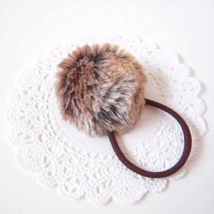 ハギレで簡単ファーポンポンの作り方と動画 - 中野メリヤス工業株式会社