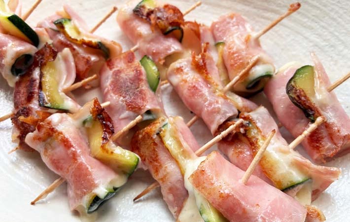 ズッキーニとベーコンのチーズ焼き