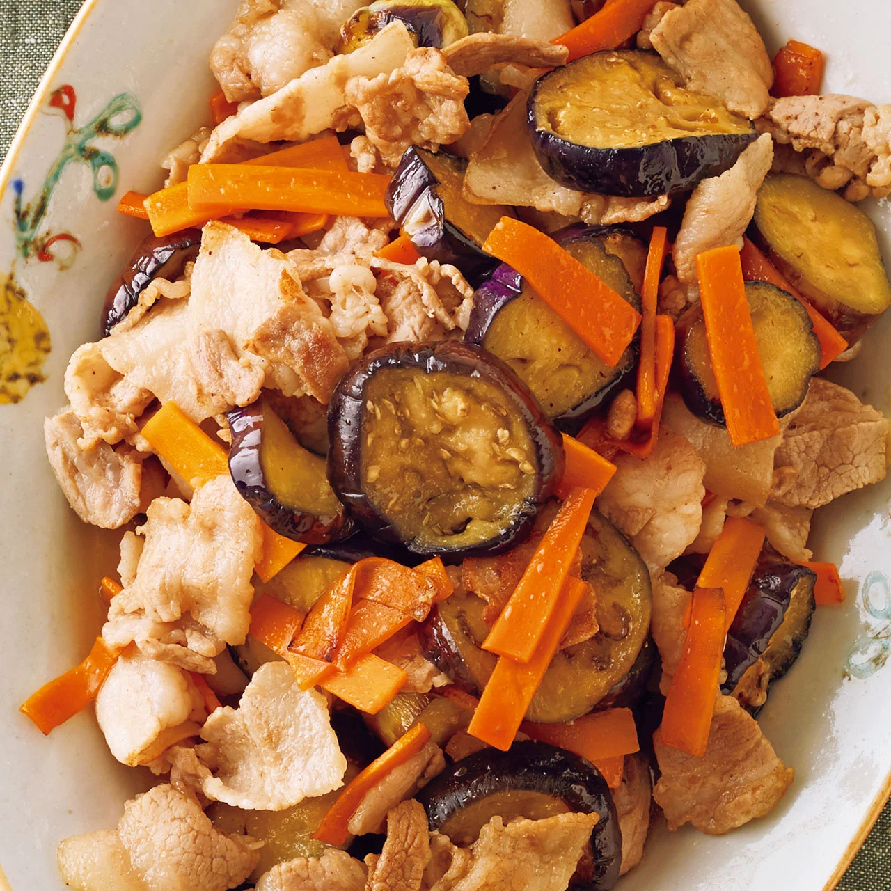 500万回再生人気レシピ ご飯がとにかくすすむ！ナスの最高の炒め方を伝授！しっとり豚バラ肉とやわらかナスの甘辛うまみ炒めの作り方