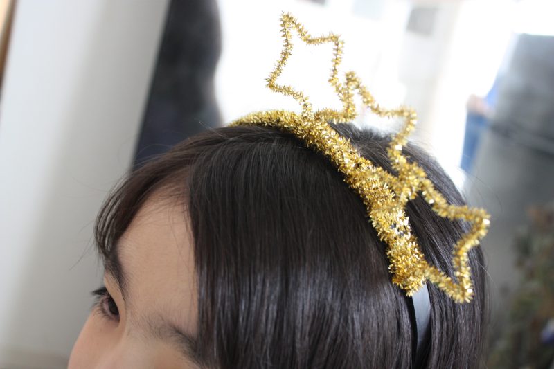 100均で手軽に作れるディズニーミニカチューシャのDIY