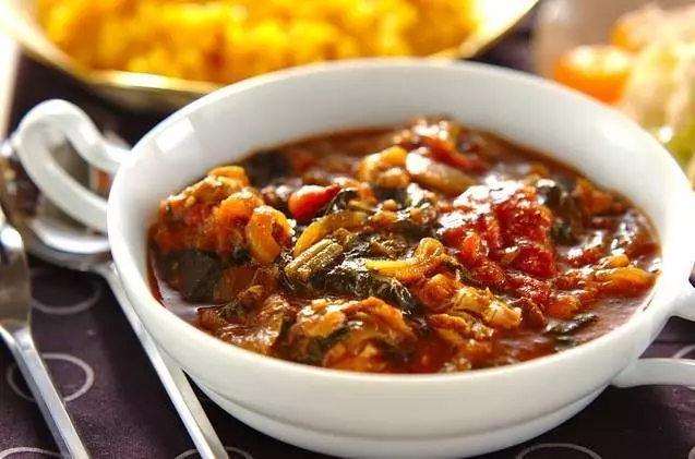 トマト缶を使ったレシピ 28選 うまみやコクが増す人気メニューが勢揃いキナリノ