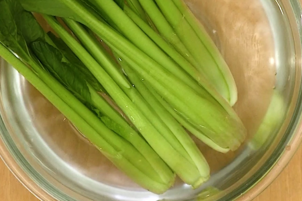 女性に嬉しい栄養素がたっぷり♪「小松菜」の歴史とおすすめレシピ3選ダイエットプラス