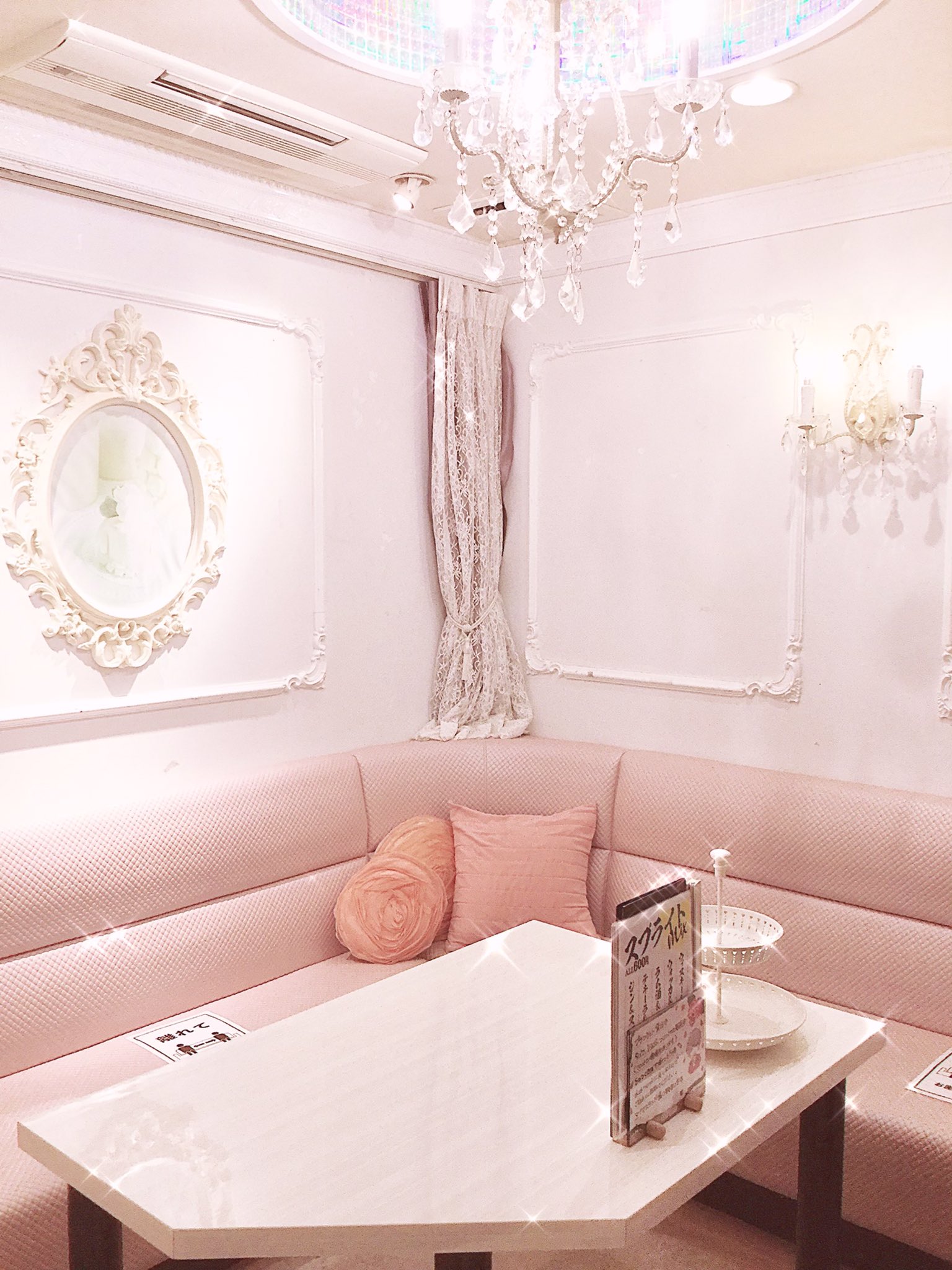 歌うだけじゃない！パーティーも撮影もできちゃう☆カワイイ服を着て行きたいコンセプトカラオケまとめ –ロリータのための情報・アイデアをお届け！TOKYO LOLITA PLUS+